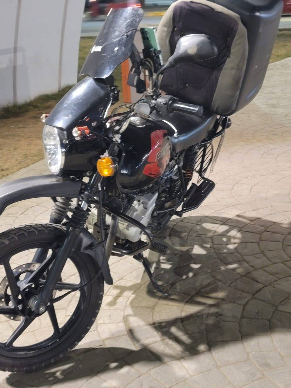 سلام عليكم مديل ٢٢ عارضها ١٨٠٠ *********** مكان بغداد كياره
