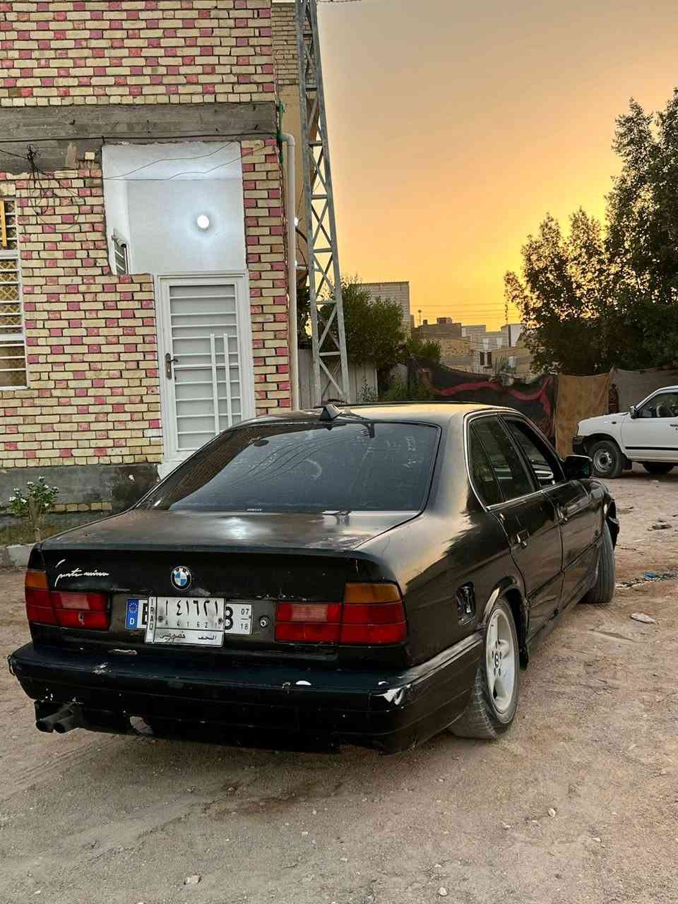 السلام عليكم 
Bmw535
مكينه30مفتوح لا تنقيص ولا تبخير
كير عادي جاترك ماصاره شهر تحويره جديده
حداديه وره كدام نضيفه
رقم نجف مصفره غرامات
اللوح الخلفيه ضايعه وعندي كتاب فقدان بيهه كامل
راعيه يريد مداور
السعر 33وبيهه مجال قليل
***********
اخيك لتراسل اتصل وخادم
مكان السياره النجف الاشرف
