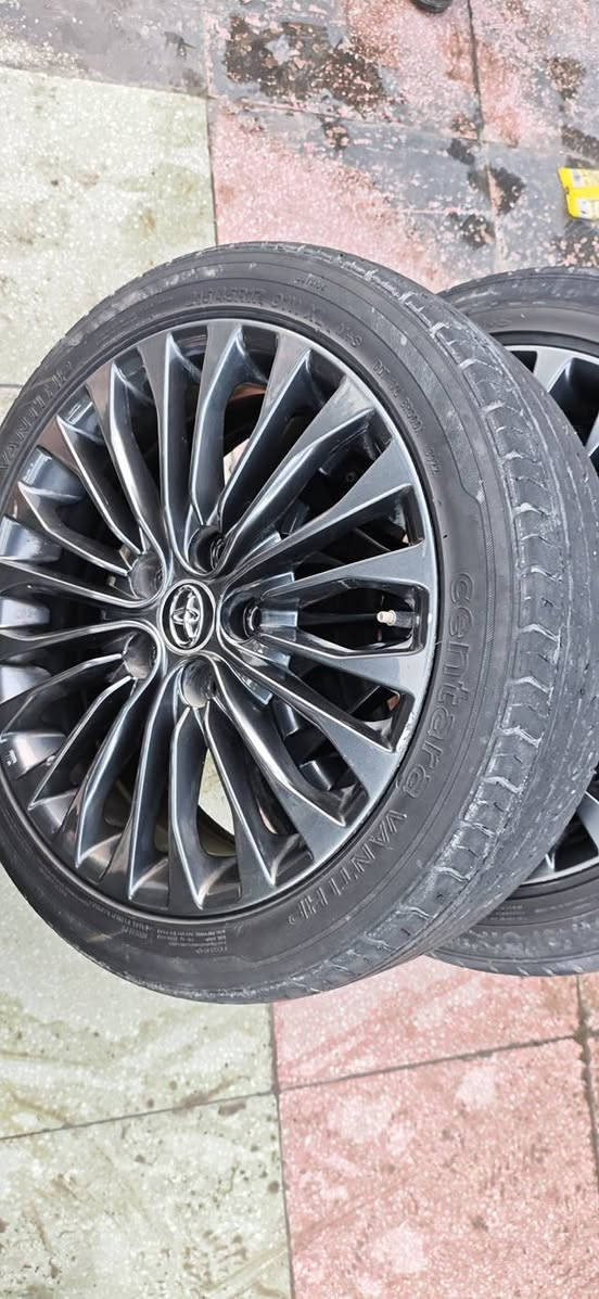 ویلی ئەڤەلۆن بۆ گۆرینەوە ✅

ناونیشان سلیمانی تیرمینالی شارەزور فرۆشگای شارباژێر ✅

***********
