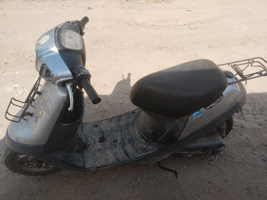 سلام عليكم هاي دراجه للبيع سعره 250 وبيه مجال كربلاء طريق طويريج *********** كربلاء, العراق
