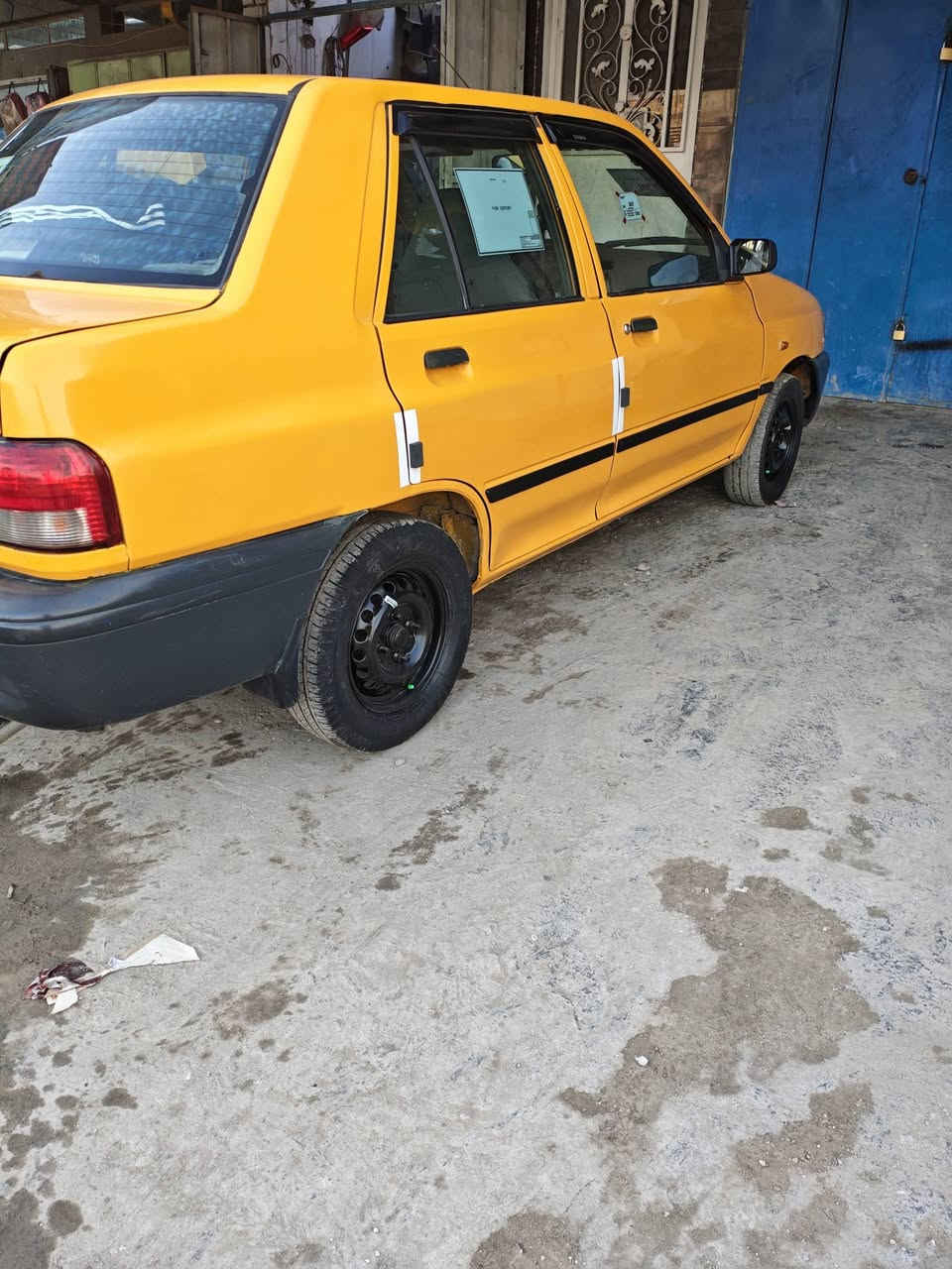 السلام عليكم 
سايبه 2018 سياره حلوه جاهزه 
كير محرك سياره جاهزه 
رقم بغداد انكليزي سنويه لل 29
العنوان بغداد البلديات 
السعر 40
سياره مصبوغه حزام بدون حادث 
***********
