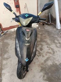 دراجه للبيع للاستفسار هذا الرقم 07818169857