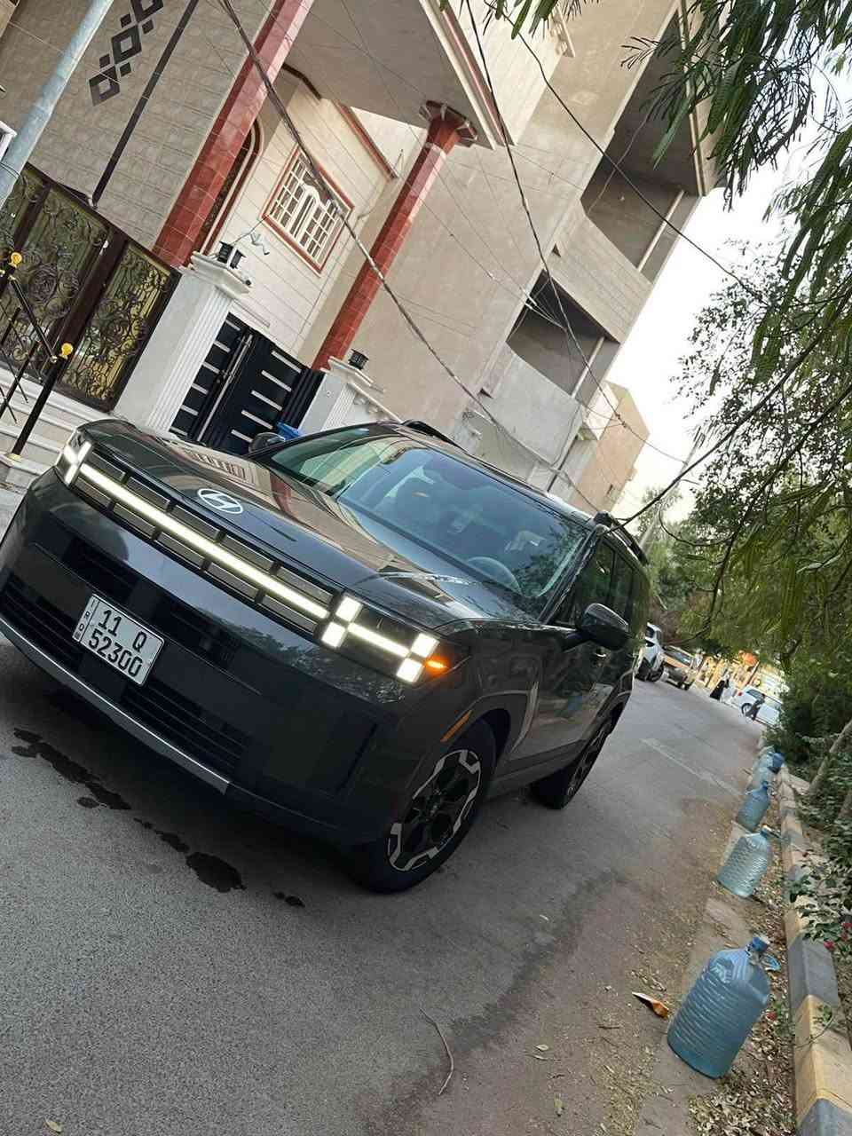 السلام عليكم 

هونداي سنتافي 2024 الشكل الجديد 
وارد امريكي مكفوله من الصبغ 
فول مواصفات عدا البانوراما 
لون زيتوني وداخل ابيض 
رقم بغداد باسمنا تحويل مباشر 
ماشيه 23 الف 
جاهزه وجديييييده لاخر حبه 
 
السعر 237 ورقه 

للاستفسار :- مكان السياره بغداد الصليخ *********** بغداد, العراق

