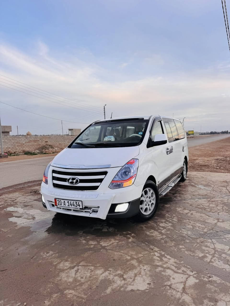 #اعادة_نشر

السلام عليكم ستاركس موديل ١٠ للبيع رقم ديالئ باسمي مصفره غرامات وهيئة مفتوح محور مسكر سبلاین ۱۲ قیق اسود مكينتها خير من الله صدرها كامل دوشمه کامله تبرید تدفئه كهربائيات كلشي كامل بيها ربع ما تذب عليها بيها ضربه باجاملغ الخلفي صبغ تقريبا ربع منه والباب السلايت شخط ومصبوغ نفس 
ماماشر بالصورة
 السعر ١٥٧وبيها مجال بسيط 
  إذا اكون نيسان يورفان أراوس بيها

للاتصال ***********
