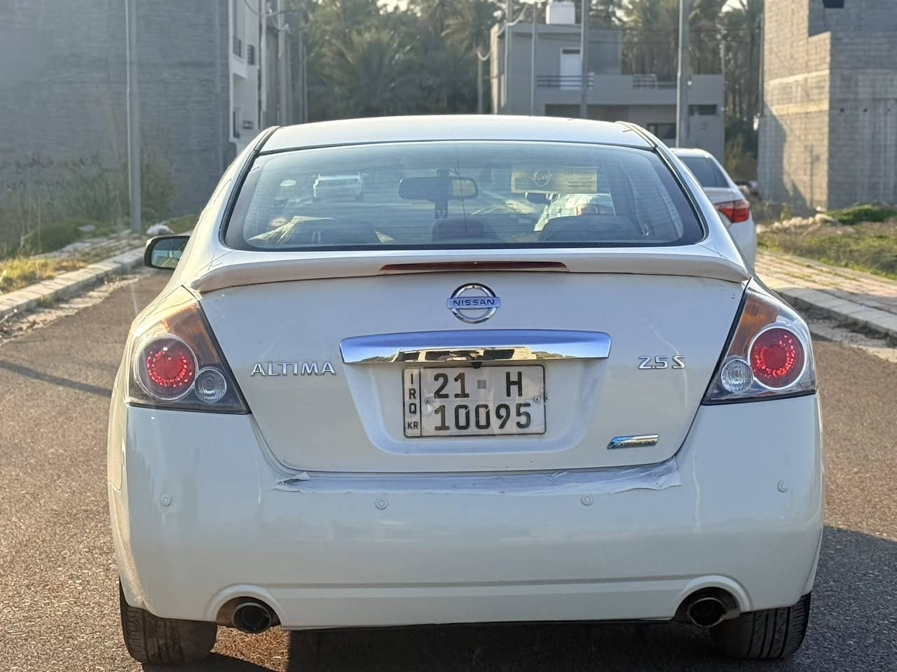 سلام عليكم)
من رخصه ادمن 
نيسان    التيما ⚜️
موديل:2010
خليجي 
رقم سنويه كوله جديد
تحويل بشرط
داخل صاجي بيلادي 
محدد سرعه 
دسكات فلنجات جدد 
نوزلات بلاكات جديد
گير محرك بشرط 
باتري جديد 
بصمه ابواب 
سياره مواصفاته درجه (2)
شاشه. ايباد 
سعره 113  بين مجال للطيبين
ضررها ( جاملغ سكن و شبرين بدون اي قطره دواخل مابي )
بدون ايرباك كولها سليمه 
عنوان سياره ( ديالى خانقين )
رقم :***********
