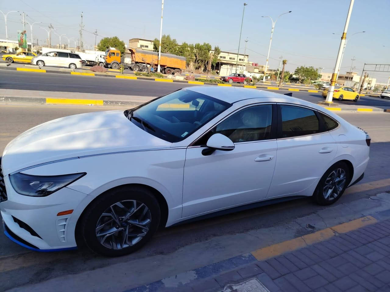 للتواصل عالرقم فقط مو شراي لاتعلق ولاتخابر
سوناتا 23
رقم مثنئ معوقين
السيارة ضررها جاملغ وباب جهه العبري فقط
‏
🛑 المواصفات،،،،
🔸-بصمة ابواب+ وبصمة تشغيل+ وبصمة جنطة سايد بريك بصمة
🔸-تشغيل عن بعد
🔸-
🔸-رادارات امامي وجانبي وتوقف ذاتي عن اقتراب السيارة
🔸-شاشه ديجتال وگيجات الكترونية متغيرة حسب اوضاع القيادة
🔸-شاشة لعرض الوسائط ومعلومات وتفاصيل   🔕
🔸-تدعم خاصية ابل كار بلي
🔸-شاشة لمكيف الهواء وعرض تفاصيل درجات الحرارة
🔸-فتح الجنطة الي عند الاقتراب منها
🔸- اضائة ليد امامي خلفي + عدسات زنون عالي وناصي
🔸-قطعتين تبريد +تبريد منفصل مناخين
🔸-كشنات تدفئة
🔸-كشن السائق كهرباء
🔸-شحن واير لس وكذلك يدعم الشحن السريع
🔸-منافذ شحن واير + منافذ usb
🔸-ويل كب رياضي
🔸-انارة عند الاقتراب من بصمة ابواب السيارة
🔸- اربعة وضعيات للقيادة
‏🔸-sports +smart +costume +normal
🔸-گير بصمة (دگم) 8 نمر
🔸-محرك2500
🔸-تحديد مسار
🔸-قيادة الية
🔸- تحديد سرعة
🔸-تحديد المسافة بين السيارتين للأمان والتوقف الياً عند الاقتراب
🔸- نظام ستيرن رياضي وعادي كذلك المحرك
🔸-كاميرا دوارة
--
السماوه /
***********
واتساب متوفر
