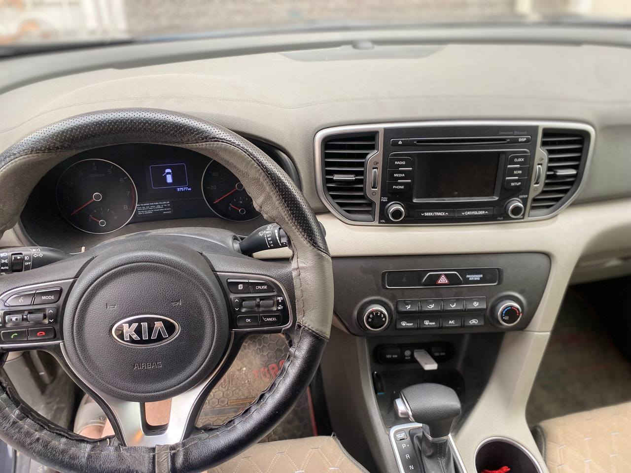 السلام عليكم
سبورتج وارد موديل ٢٠١٩ ماشية ٣٧ ميل حادث دعامية فقط بدون دواخل وصور الحادث بالصور محرك ٢٤٠٠ gdi السعر ١٥٨ مكانها بغداد الشعب للاتصال ***********
