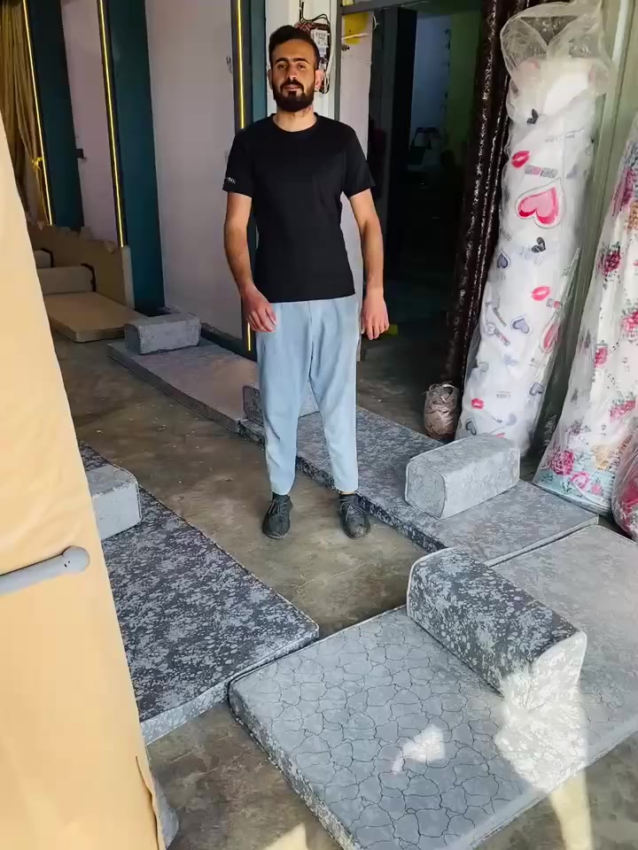 حياكم الله زبائننا الكرام شهر رمضان مبارك 
نقدم لكم أجمل وأحلى الشغل في محلات العثمان للخياطة 
الجدعة الشارع العام مقابيل مول الهايس 
تواصل ع رقم ***********
