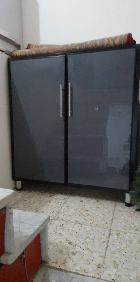 عراض كلمن سعره ***********نجف مقابيل باب دخول المطار
