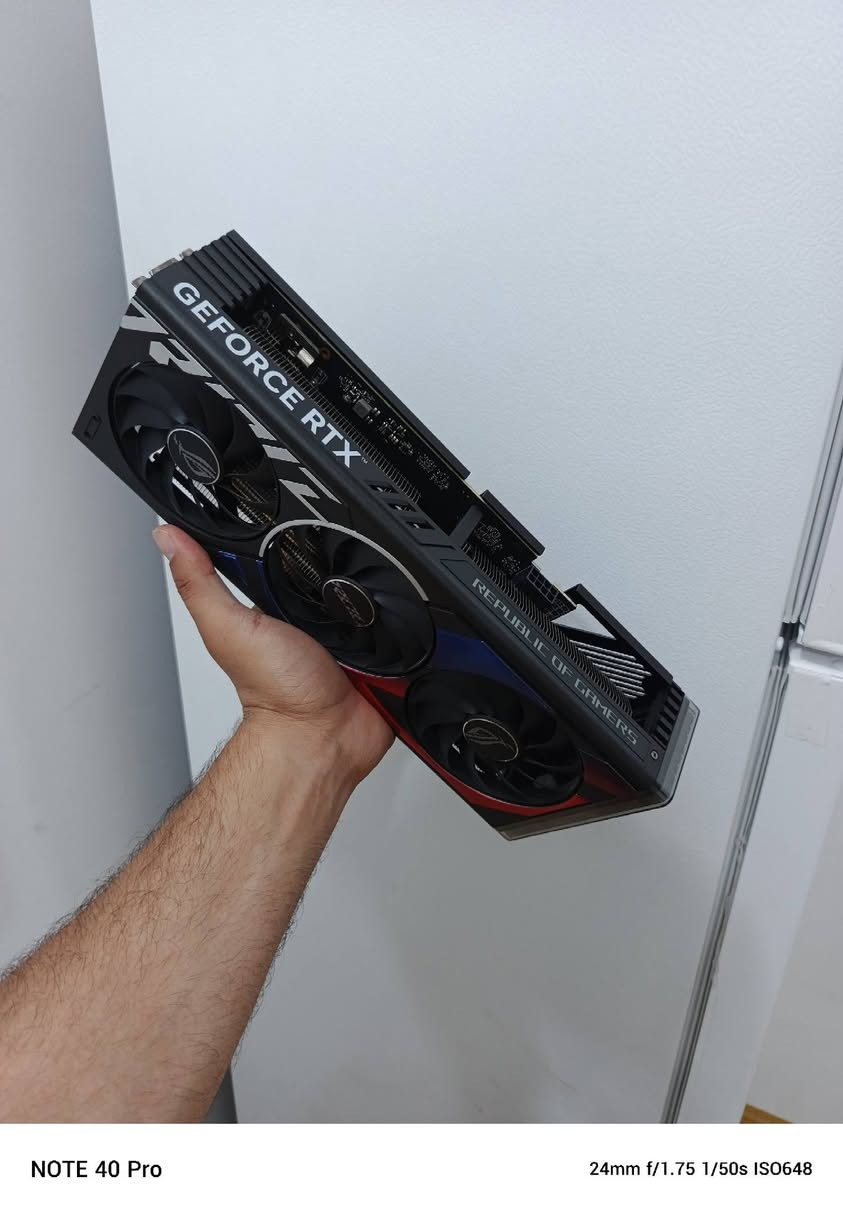 سلام عليكم جميعا مفاجأة اسويلكم وبيع سريع اريد احدث كارت سعر الجديد ١٥٠٠ دينار عراقي في ٤٨٧ دولار يساوي ٧١٧ الف عدا اجور التوصيل اني ابيع على ٥٥٠ الف دينار عراقي قفل والروج معروف بقوت تبريده واداءه وتفاصيل وفحص عدي مقاطع البارحه مسويهن مكان نجف لا يوجد توصيل رجاءا الميعرف وجديد ليعلق.
***********
