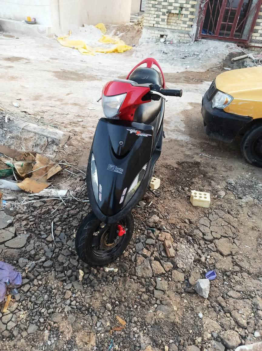 سلام عليكم دراجة ماكس عدلة 49 بلادي نازله 1/6 من الحاويه. كله بلادي العنوان باب طويريج السعر المطلوب بيه ٦٥٠
***********
