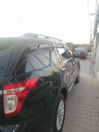 اكسبلور ١٣ كامل مواصفات ماعدا الفتحه صبغ باب خلفي بدون داخل السعر ١٥٠ ...