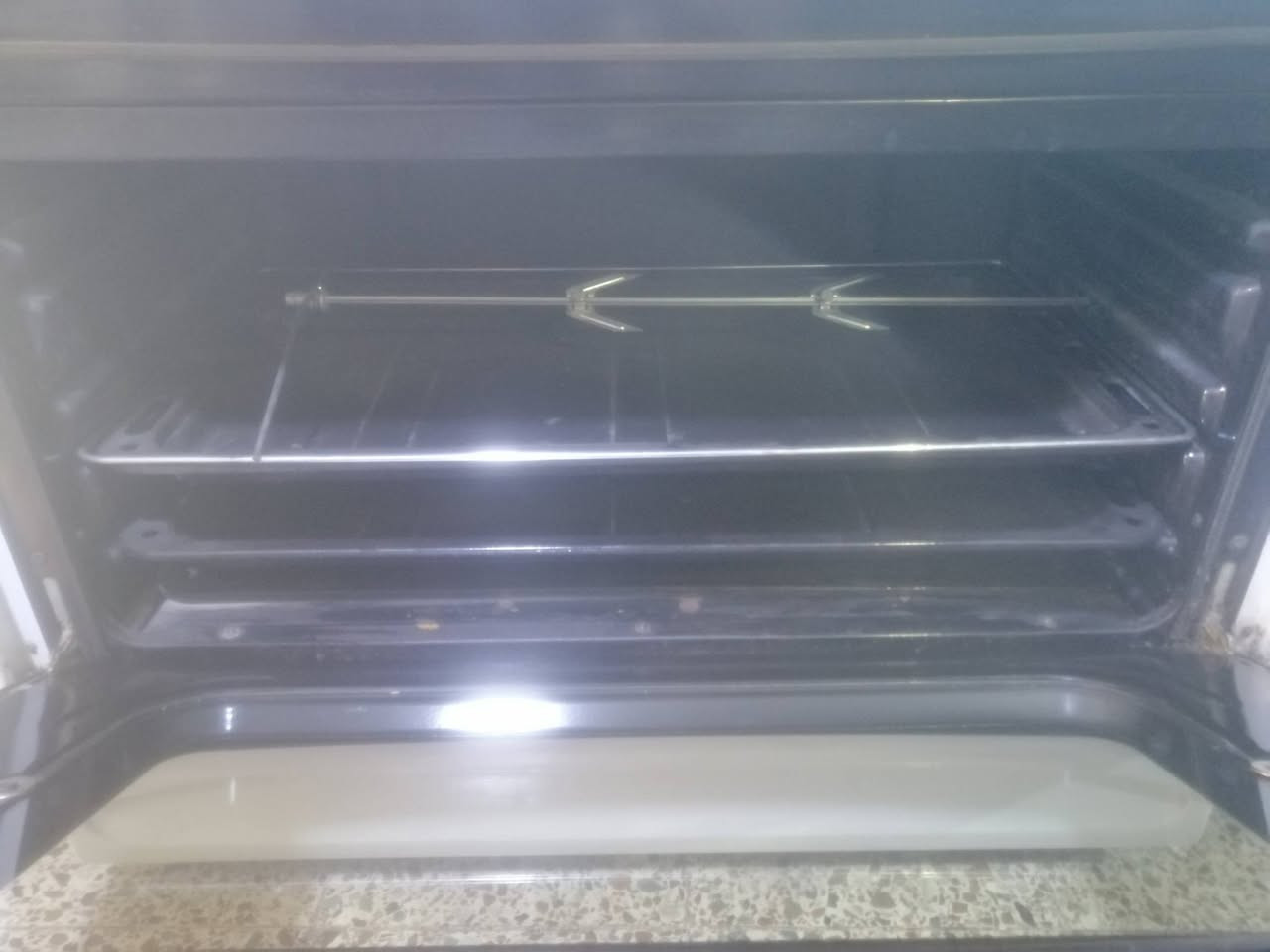 طباخ تركي للبيع ٣٥٠ وبيه مجال
بعده جديد
الخالدية حي الشهداء
***********
