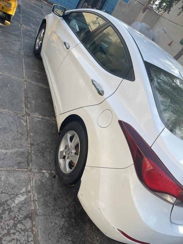 الإنتر البيع موديل 2015 رقم نكليزي بسمي سنويه 28 وارد أمريكي فقط جاملغ مامي مكينه 1800 مكينه وكير وحداديه جدد هسه مبدلهن لي يريده يتصل ***********
