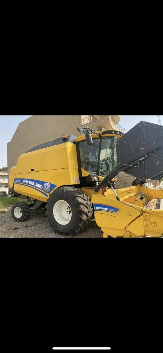 ئەم دەڕاسە بۆ فرۆشتن
مۆدێل ٢٠١٨
بەلجیکی فول مواسەفات
 ١٤٥٠ سەعات ئیشی کردوە
***********
