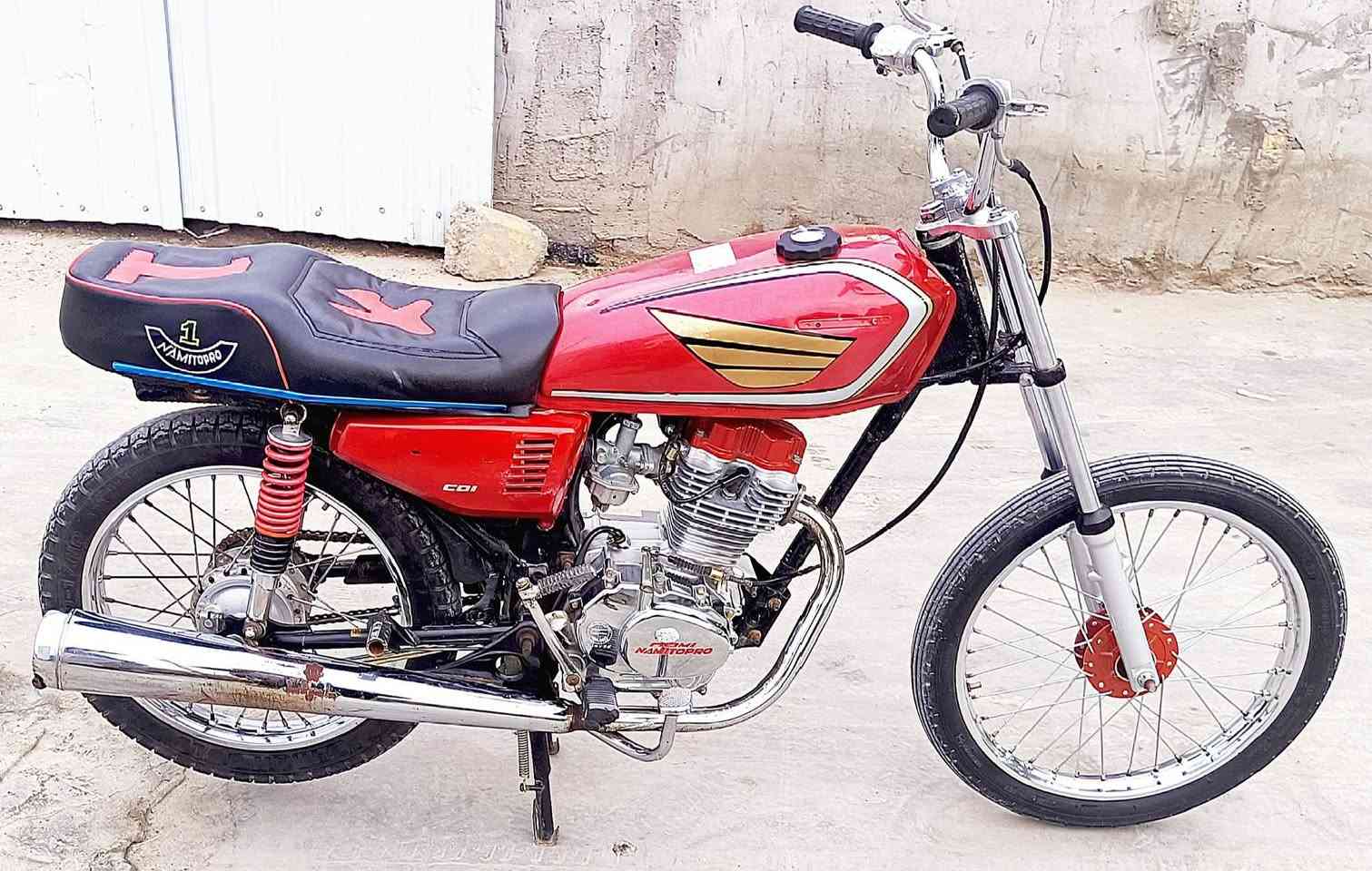 سلام عليكم دراجه تيربو خراض كله اصلي شرط سعر 650 وبيه مجال قليل مكان حي المعلمين الجديد  رقم *********** رأاجان لمو شاري لا يتعبني
