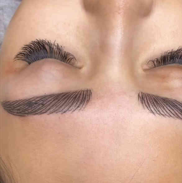 #جديد 
نانو سوفت 
شعيرات طبيعيه جدا جدا 
السعر 60 الف بدل 120 الف 
هذا العرض لمده محدوده جدا 

الدوره الصحه مقابل حلويات ابن نايف 
*********** متوفر واتساب
