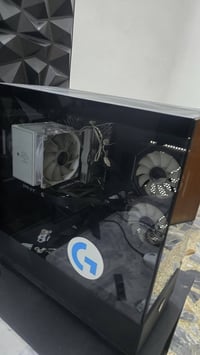 كيس للبيع+شاشة الكيس مواصفات  I7 12700kf  4060 pny Ram 16 M.2 1t Mb h6...