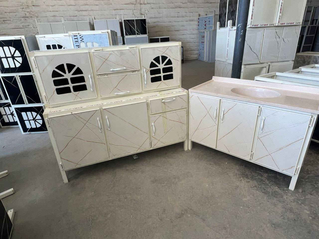 كاونتر مترونص  ارضي.وملحق مترونص
وسنك متر و 20 سم . 

متوفر قياس متر 

متوفر متر و٢٠ 

متوفر متر ونص

متوفر مترين

متوفر مترين ونص

متوفر ٣ امتار 

متوفر توصيل 🚖🚖


**إذا كنت صاحب هذا الإعلان وتريد حذفه لأي سبب، رجاءا أرسل رسالة إلى الدعم الفني**