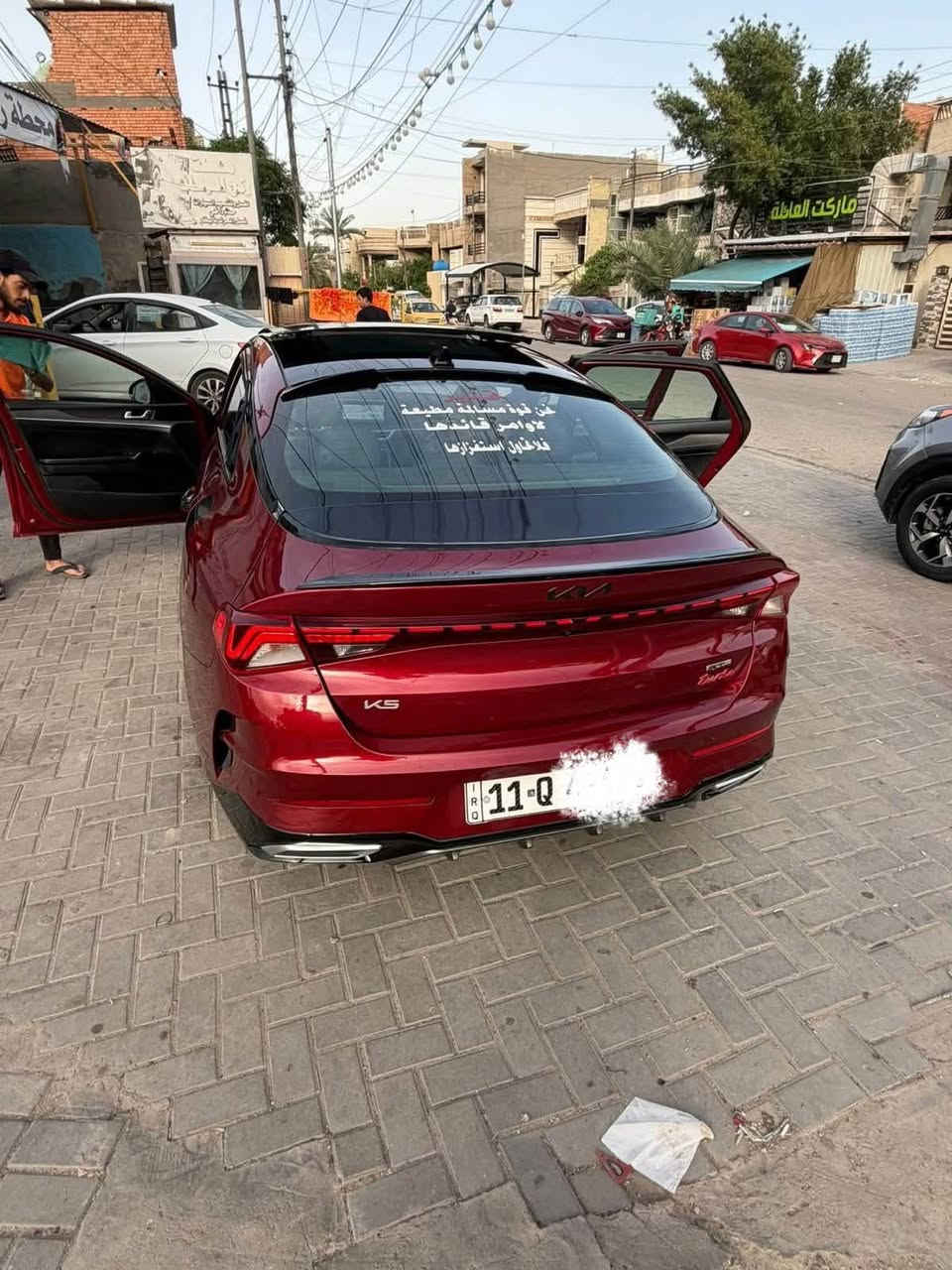 كي فايف K5 مديل 2024
1600 تيربو
🌟 المواصفات:
• داخلية اسود  مغلفه ارضيه بل كامل رياضي
• كشنات جلد + تدفئة و تبريد 
• ستيرن تدفئة
• تشغيل عن بعد
• بصمة + هاند بريك بصمة 
• شحن هاتف لاسلكي
• قيادة ذاتية على الخطوط السريعة
• مثبت سرعة / ماشيه 63 الف كيلو 
• AUTO HOLD
• أوتو بريك
• كير أوتو + عادي

🛡️ أنظمة الأمان:
• ABS
• مانع انزلاق
• حساسات إطارات
• رادار أمامي وجانبي
• مراقبة النقطة العمياء
• رادار الخطوط البيضاء
• توقف ذاتي عند الرجوع

💡 الإضافات:
• لايتات 4 عدسات
• LED + زينون
• بك لايت LED
• مصابيح ضباب LED
• كامرة دوارة
• شاشة + شاشة أعطال
• نظام ملاحة (خريطة)
• Apple CarPlay / Android Auto لاسلكي
• بلوتوث + AUX + USB
• فول تحكم ستيرن
• أشاير بالمرايا
• مقعد كهربائي
• ويلكم لايت رياضي
• أنظمة قيادة: Eco / Sport / Smart / Normal
ملاحظه السياره. بيه صلانصه رياضي مزوده بجهاز 
السياره نقصه فقط حجر بيىه
وبيها ملاحظات بسيطه 

173$

***********
