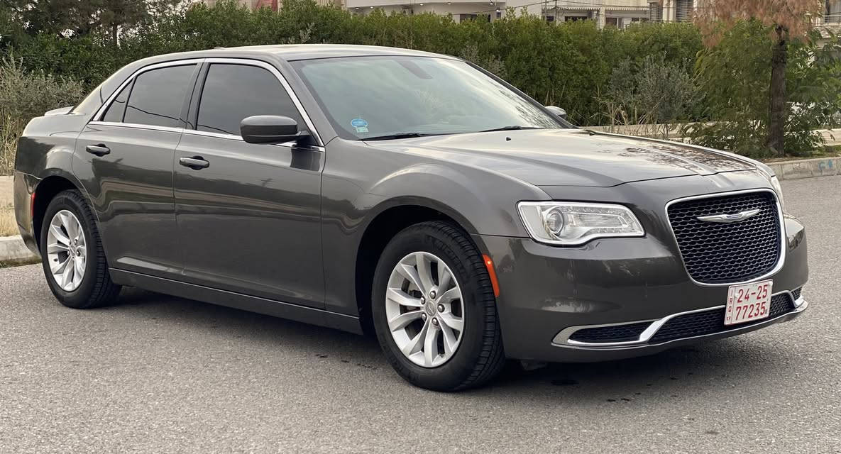 ‏ CHRYSLER 300 2023
حجم محرك : 3.600 V6
ماشيه  : Mi 22,400

ضرر :💯 
بدون صبغ ✅
بدون ايرباك ✅
بدون تبديل ✅
بدون دواخل ✅
سياره بيها بارد ع كد شبر فقط 

السعر : 26,300💰بيها مجال بسيط 

بيع او مراوس مع سيارات ارقام شمالي فقط 

للاستفسار او اتصال على 
***********
