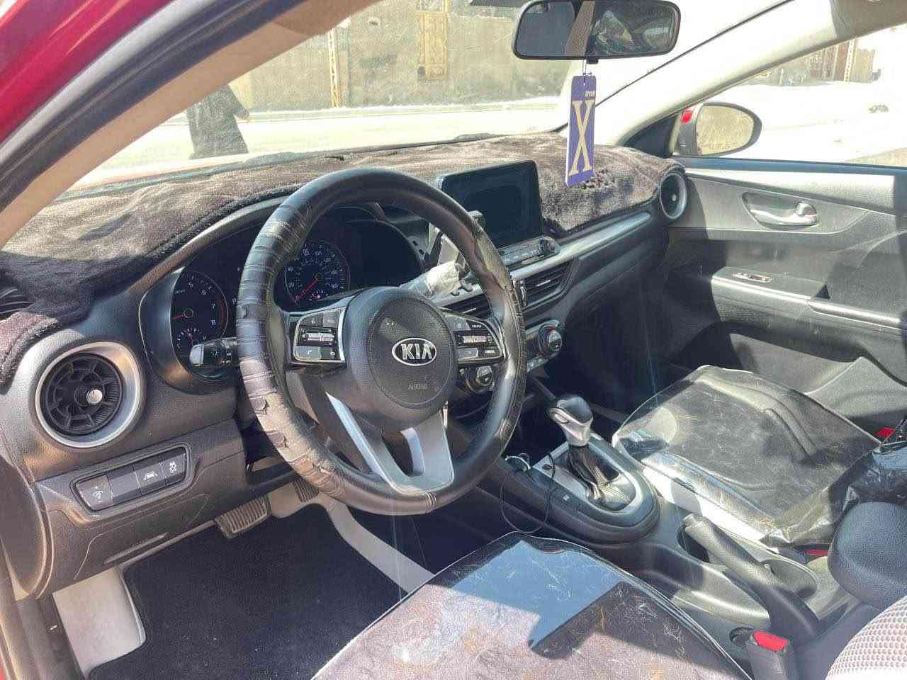 كيا فورتي ٢٠١٩ بصره حره ماشيه ١٠٠
سياره كفاله عامه من كلشي
داخله نسبه غرق كلشي ماواكف بيه شرط
مكينه ٢٠٠٠ مامفتوحه 
كير حداده تبريد كلشي جاهز 
تخم تاير 
السعر ١٢٥
*********** البصرة, العراق
