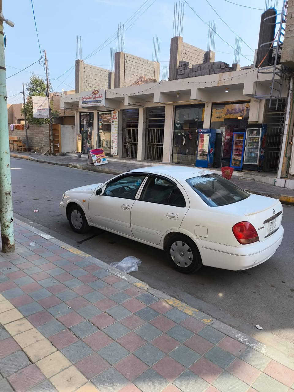 سني موديل 2004 لون ابيض رقم بغداد كير اوتو بيها طخة بالجاملغ الامامي الأيسر معدل بارد تخم تايرات جديد بطارية وراديتر جدد السعر 76 ورقة وبيها مجال بسيط العنوان الكرمة 
***********
