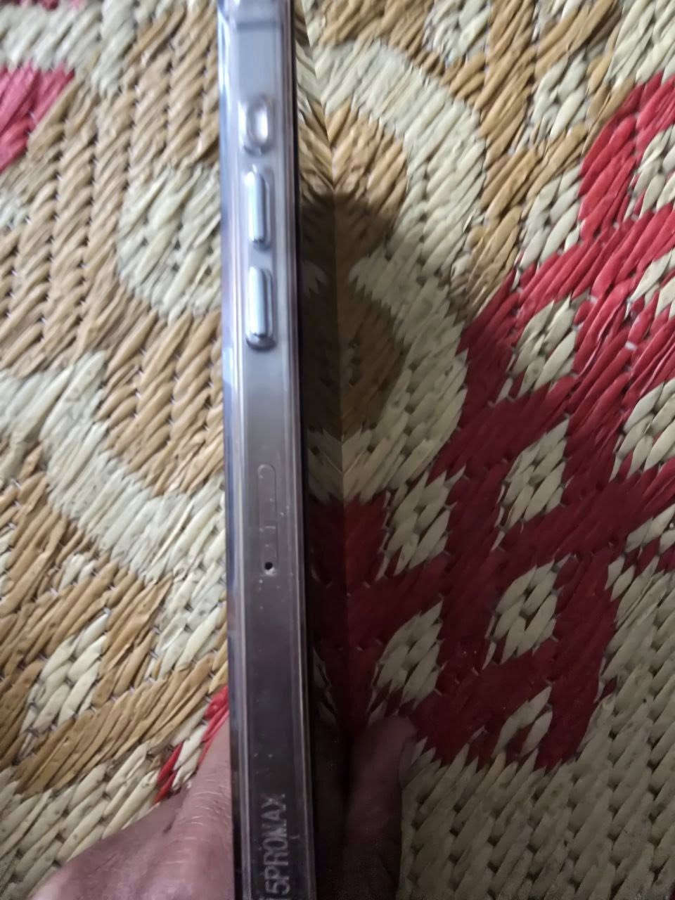 سلام عليكم 15 برو ماكس مريكي مبدل شاشة وكاله بطارية شوفت عينك الجهاز مكفول المو شراي لا يتعبني مكاني كربلاء حي العسكري ***********
