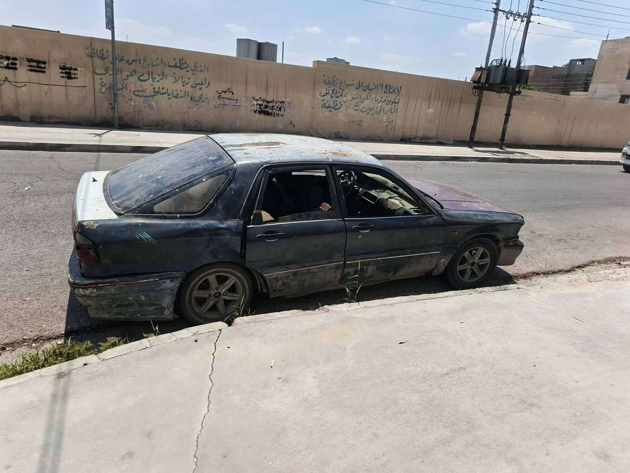 السلام عليكم مستي بوشي رقم ألماني محرك وكير شرط والسياره شغاله والسعر 12وين اهل التسقيط هذا رقمي ***********
