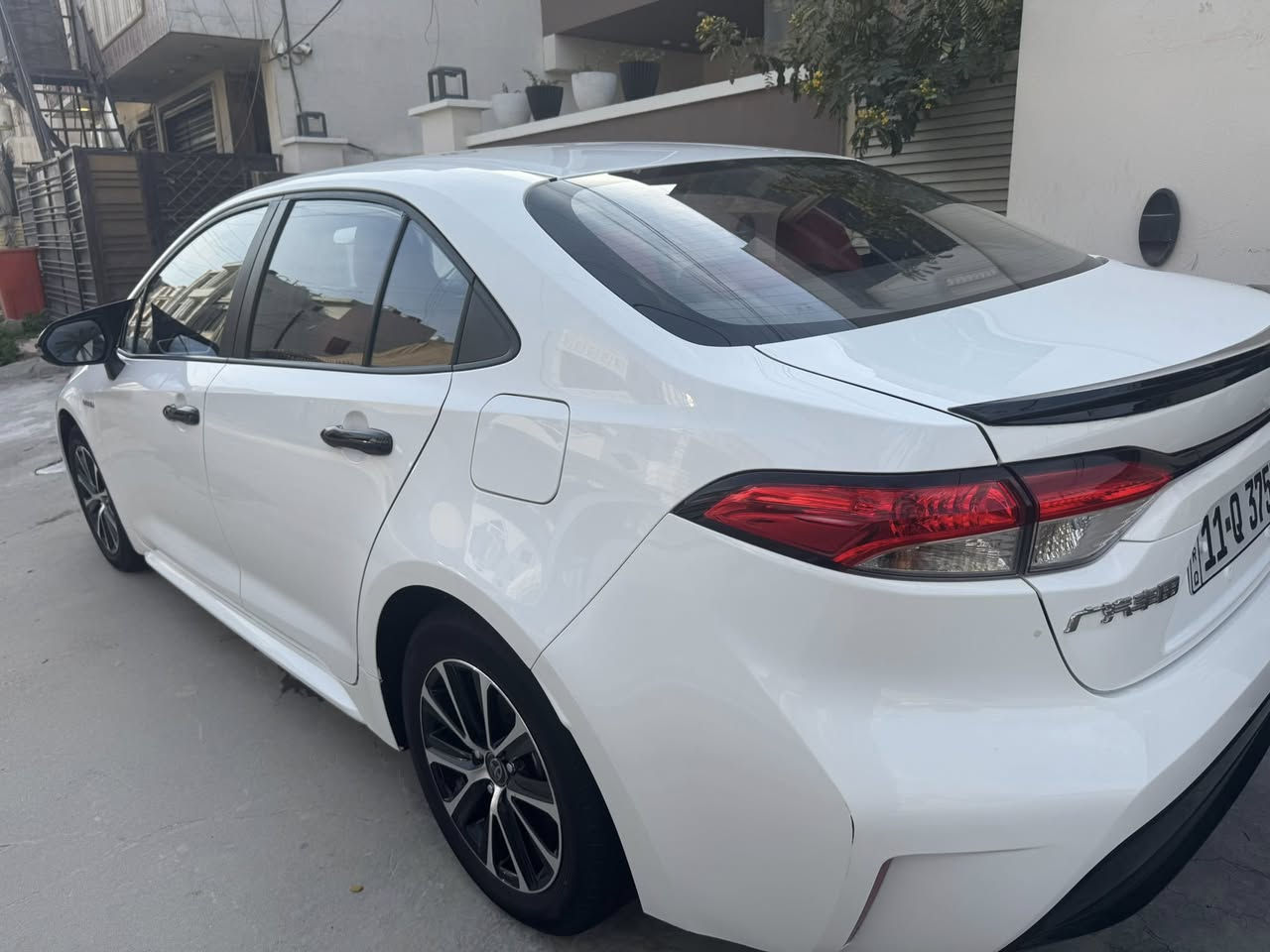 كورلا هايبرد 2024 ماشية 14 الف مقاعد جلد وسلايد روف سعر 152 ورقة وبيها مجال
***********
