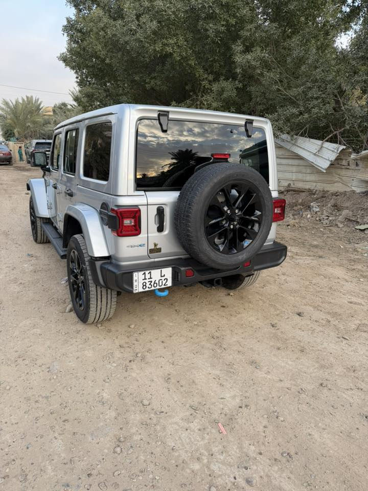 للبيع
حيب رانكلر موديل ٢٠٢٤ 4xe
محرك 4 سلندر ثلاث انظمة قيادة 
هايبرد وبلكن وبانزين
السيارة طيارة 375 حصان
رقم بغداد بسمي سياره دخول جديد
صور ضرر مرفوقه حادثه بابين بدلات اصلي بدون صبغ  ايرباك برده بس صار صبغ بيه بدوسه تكمه بس
مكاني السيارة بغداد ابوغريب  
 
سعر السيارة 32$$ الف دولار ‼️‼️
هذا رقم تليفوني 
***********

تفضل اتصل وتدلل
