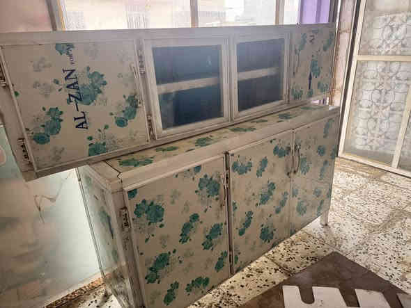 سلام عليكم للبيع كاونتر المنيوم قياس مترين والملحق ٣متر تزكام مابي اي ضرر اخو الجديد السعر ١٧٠ وبي مجال قليل مكاني بابل كفل الرقم ***********
