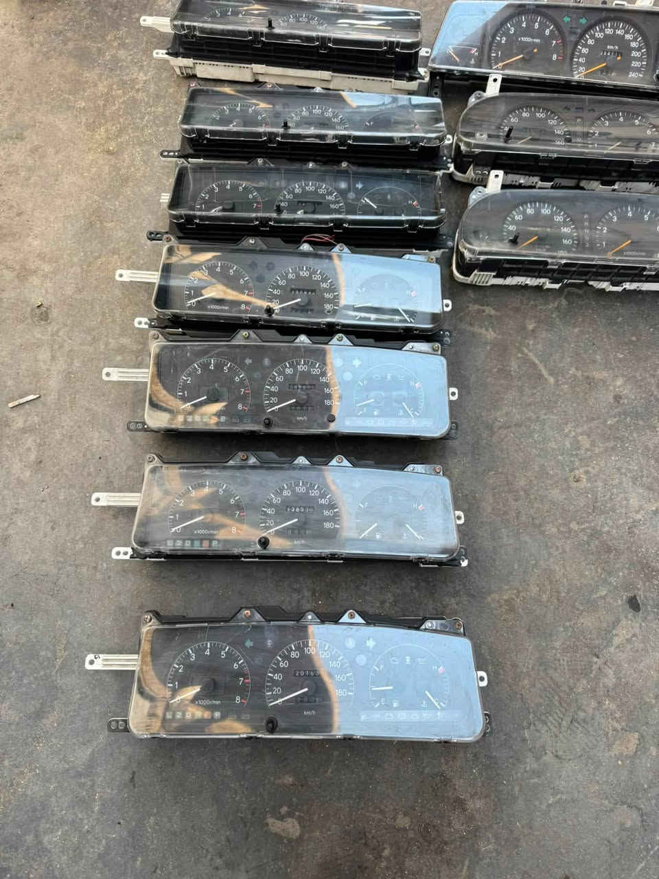 بطه ارنب هارتوب سيدان كرسته نفخ مارك نفخ راس لثور العنوان بغداد الطالبيه بل فلكه مال ٨٣موجود توصيل كافات المحفظات الرقم الهاتف ***********
