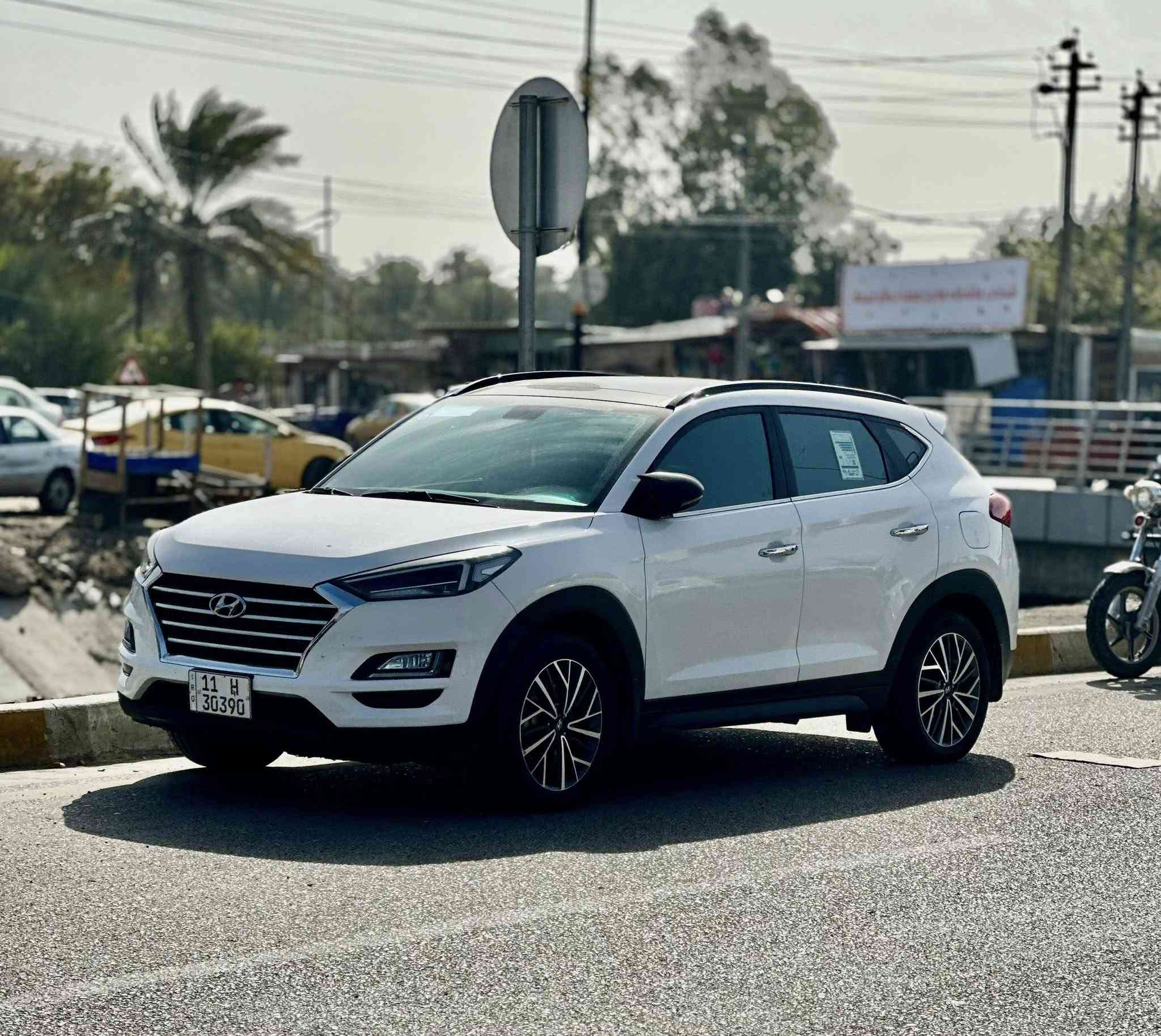 السلام عليكم توسان 2019
خليجي         ( ملاحظة مكفوله ماعده بارد بسيط بل باب )

رقم بغداد انكليزي

 مواصفاتها معروفه

كشنات كهربائي 

مري شفط 

 بنوراما 

اشاير بالمري 

كامرة 

حساس خلفي 

تبريد قطعتين 

تحكمات ستيرن ٣ وظعيات للقيادة

هند بريك بالرجل

بصمة تشغيل وابواب  

المكان كربلاء الحسينية 

رقم تلفون ***********
