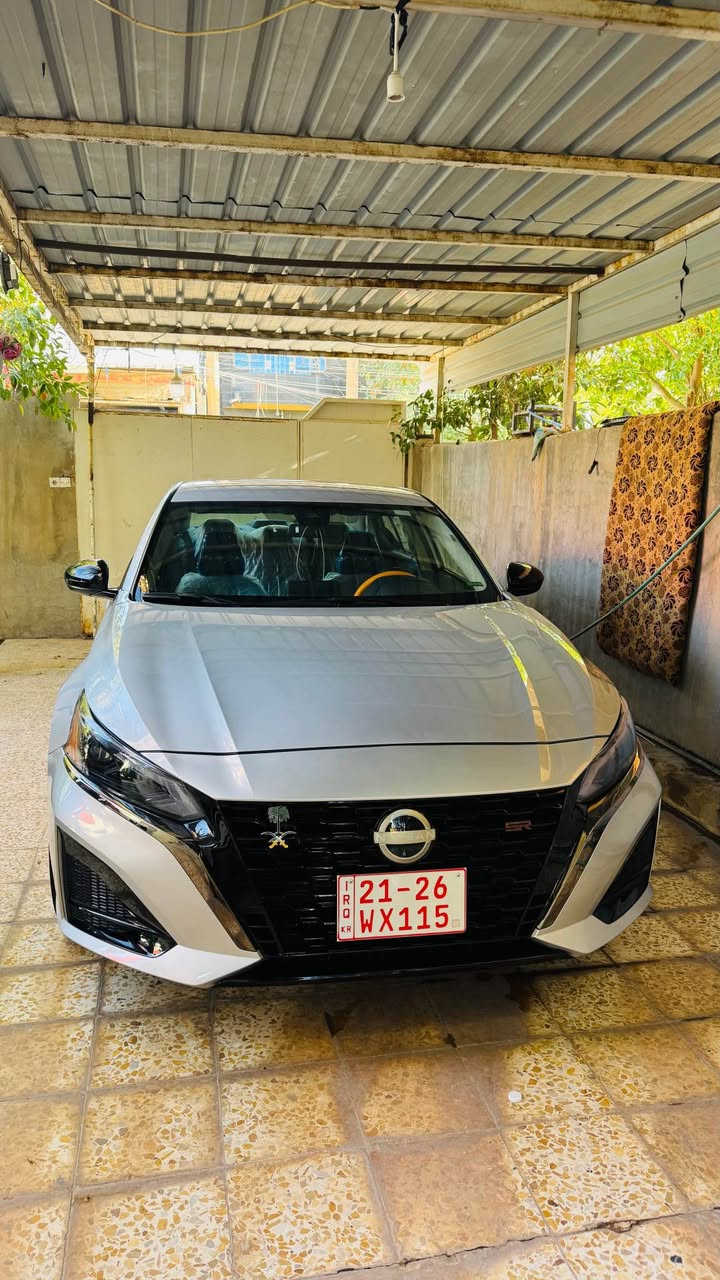 سلام عليكم نسيان التيما 
للبيع او مراوس 
مواصفات SR 
شكن كهرباء 
شاشه ابل كاربلي
شفتات استيرن 
مثبت سرعه
دحديد مسار
رادارات 360درجه
ضرره ثلاث قطع سرقه مشدود عليها بلادي 
واي استفسار اتصل ع رقم***********
مكاني كركوك كركوك, العراق
