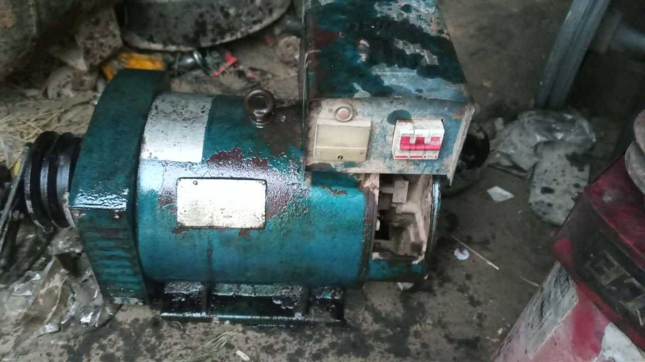 ماطور للبيع ابو ثمانيه مرشال
راس توليد تري فيز 7.5 مع خنزيره تريده كهرباء تريده ماي
🔴 بابل الحمزه الغربي الخمبيسيه ***********
***********
