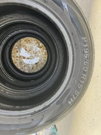 طخم تايرات نص عمركوري المنشأ حجم 15/60/195  07730003815  شرط لا عواج و...