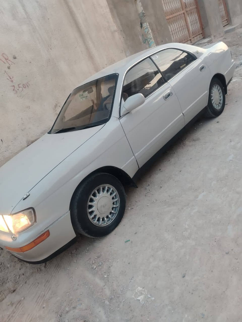 بسم الله /بطه متصل رقم بصره مديل 2000 اصل  هزه جديده مكفوله من الكص والنقل والكلبه  محرك وكير 2500 جدد حداده جديده كهربائيات شغاله كلها شاشه بلوتوث دواخل جدد ابطاين جدد سياره مال بيت تخم تاير نظيف باور وجعمغه خفيات سعرها 53 وبيها مجال *********** بيتنا البصره الزبير
