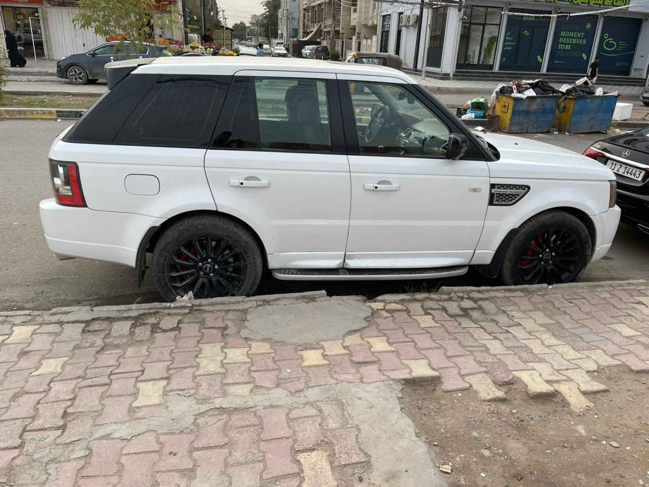 رانج 2011 السياره كلش جديده البيع واو امراوس  الرقم *********** إتصل  وشاراي بي خير ويدلل مكينه بل كرتون شاده جديده
