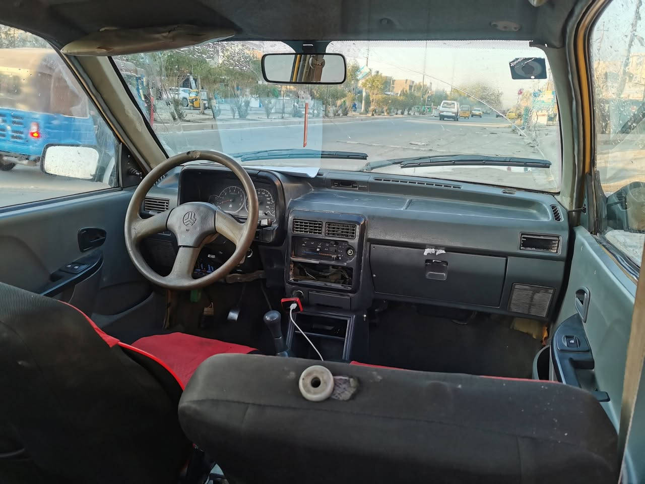 السلام عليكم عليكم سايبا للبيع 2011
السعر ٢٥ وبيها مجال شواصي مكفوله
***********
