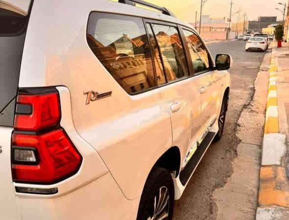 برادو 2022 TX.S
ماشية 110 الف 
فول مواصفات 
7 راكب 
كير ومحرك مكفول

💎 ســعــر ✅ ::  الــرد تلقائي 📮

الضرر طخه بلباب اللي بظهر السايق ورصعات بلقمارة 
مكان السيارة اليرموك 

الرقم ***********
