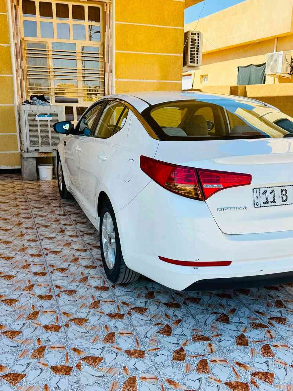 السلام عليكم 
كيا اوبتما 2013 خليجي 
مكفوله عدا شبر صبغ بالبنيد وشبر صبغ بالجاملغ تبخير جاملغ وبنيد 
رقم بغداد الدولي تحويل مباشر 
مواصفات نص فول 
مكينه 2000دوش بلاديه مامفتوحه 
سياره جديده محرك كير صدر كله ع وضع الشركه 
ماشيه 148 الف حقيقي 
السعر 122بيه مجال بسيط 
اللاستفسار اتصال ع الرقم ***********
العنوان الفلوجه
