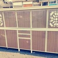 كاونتر مترين ونص سعرها 160 وبي مجال اتصل على هذا الرقم وتدللون07803998...