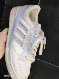 أديداس • وكالة • قياس ٤٢