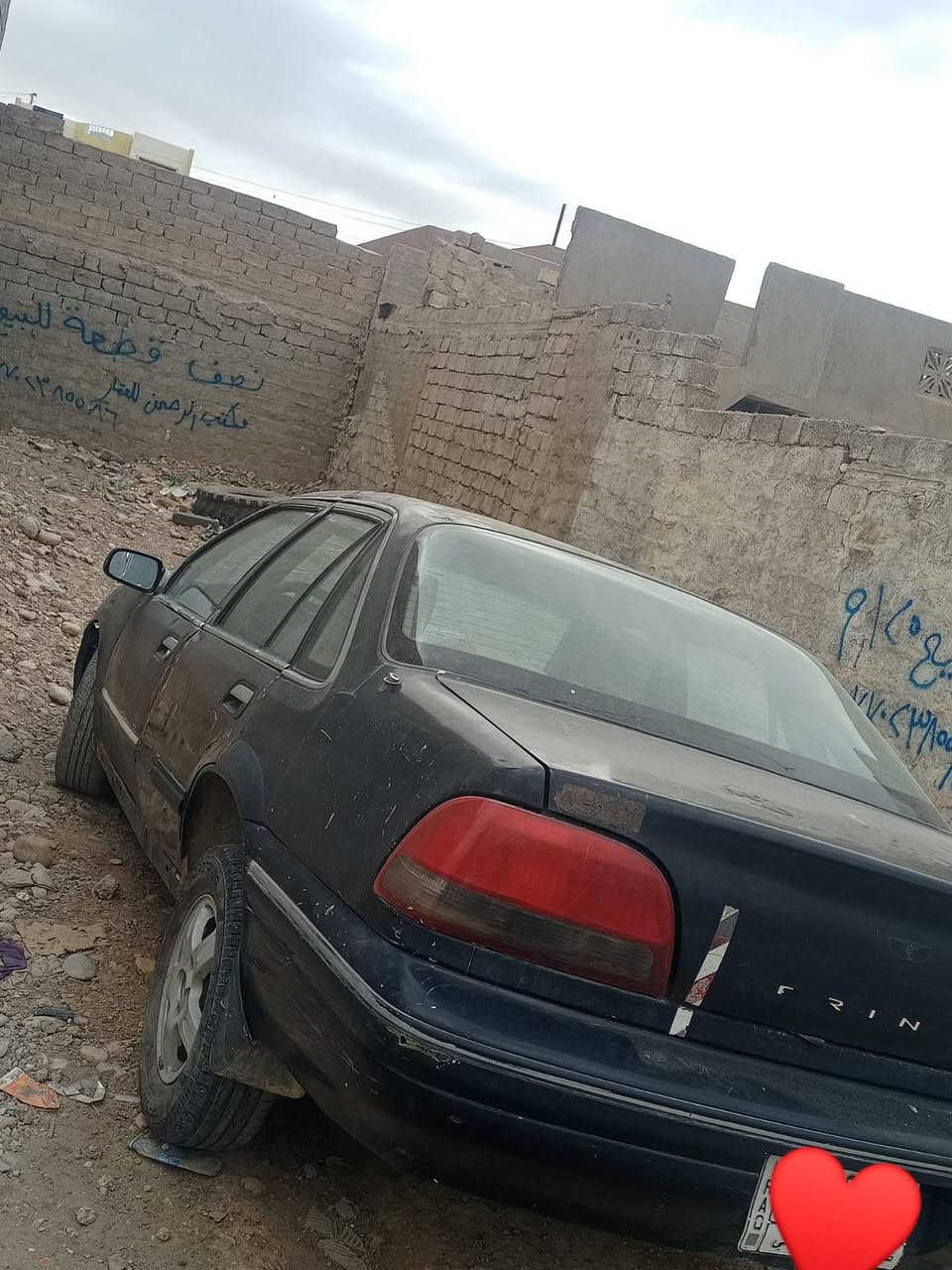 فراشه موديل 1997 / ل سنويه لغاية 2026/7/11
شرط الوكالة او التحويل سيارة كير محرك بشرط والكشر كدام العين  السيارة شغاله كامل كهربائيات
 اتصل  ‏‪0770 238 7974‬‏
