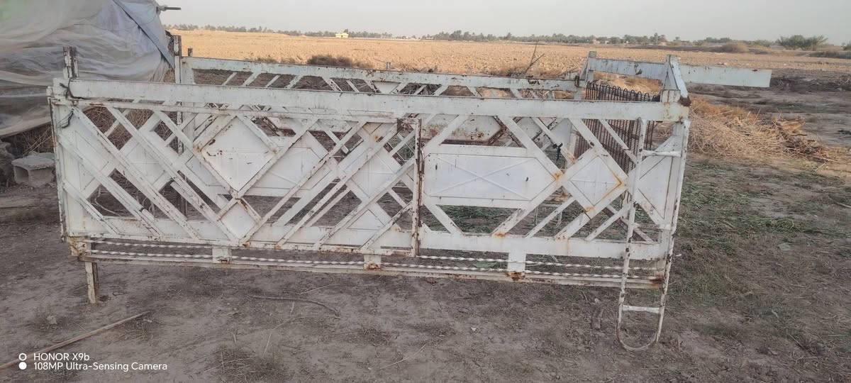 للبيع محجر سياره الاستفسار الاتصال على الرقم ***********
