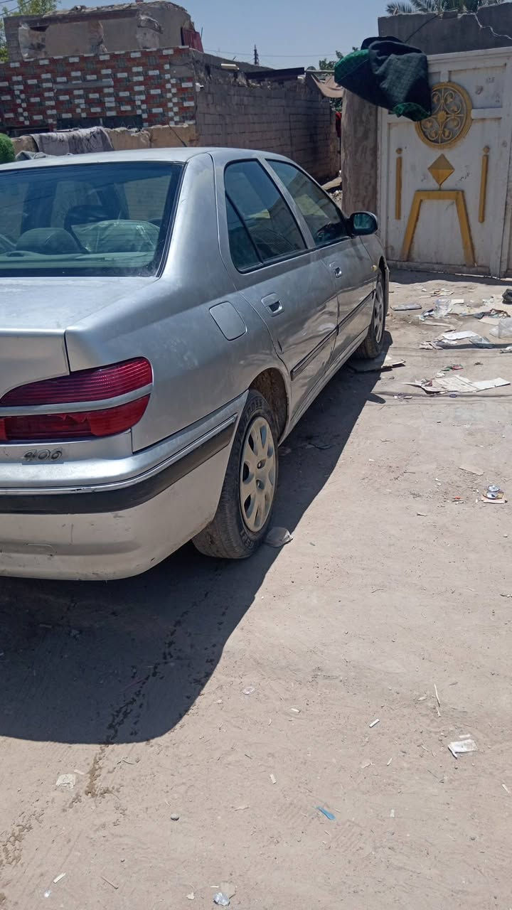بيجو فرنسي 406 موديل 2000 سياره تبريد شغال مكينه بيه خربطه كير اتوماتيك 30 وبيه مجال***********
