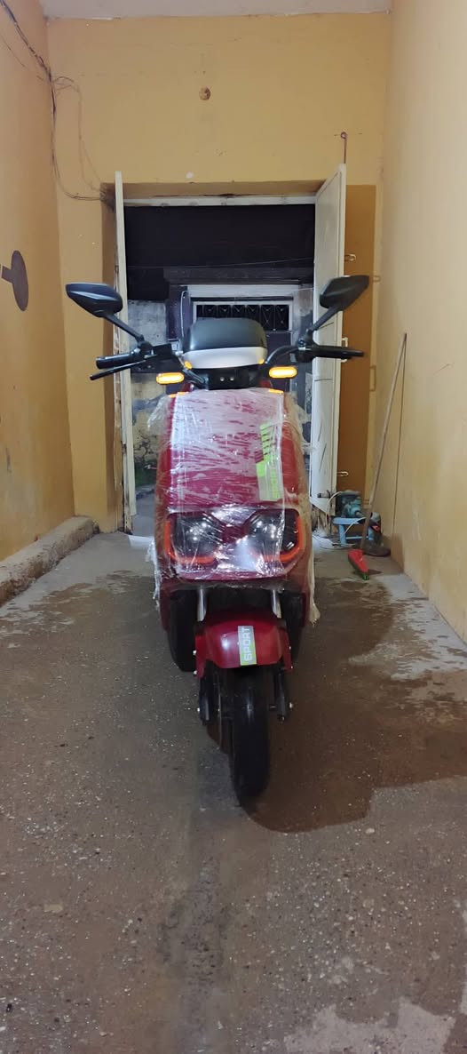 السلام عليكم دراجه شحن هاي هاي الصور مالتها السعر (600000) وبيها مجال ***********
