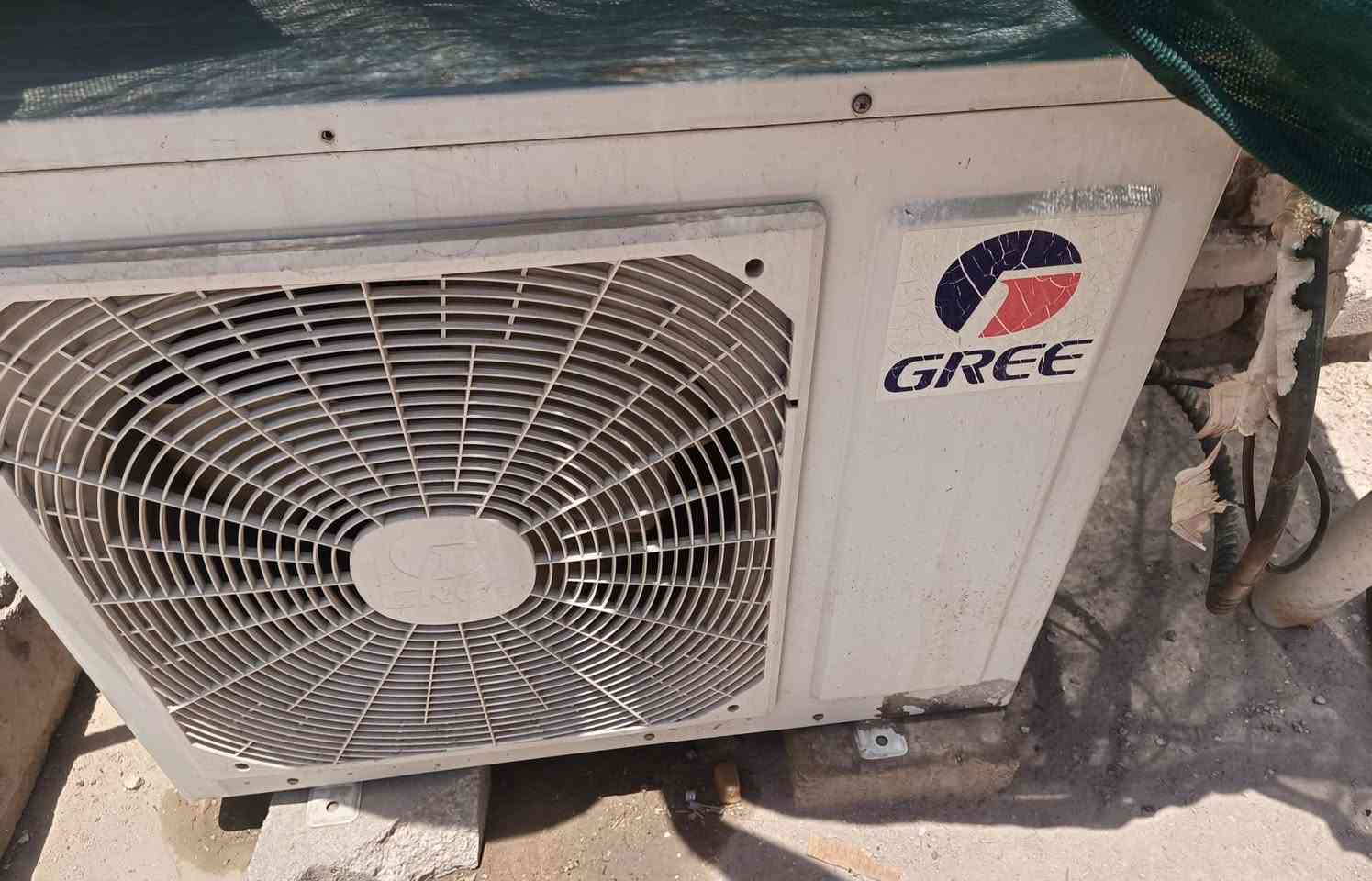 @إشارة @إشارة السلام عليكم سبلت كري طنين. للبيع غاز 22 برودته ثلج اي نقص مابي نافته 90ٔ/100 تجي تفحص وتفتحه وتاخذه مستعجل ع بيعته مكاني كربلاء السعر 375 وبي مجال

 ‏‪***********‬‏
