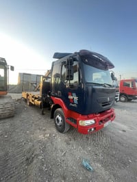 موديل 2003 • كرين 3 طن • مكينة 4 بسطون